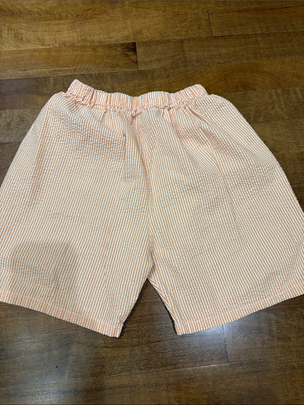Boys sz.7  Lightweight Orange Seersucker Shorts